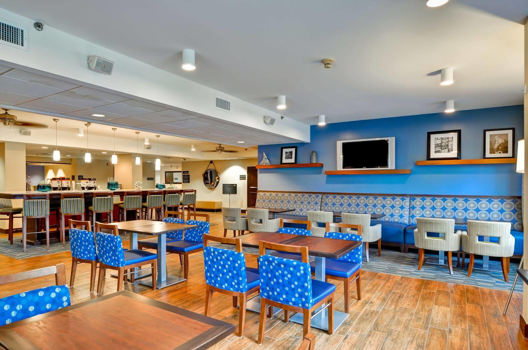 Hampton Inn New Bedford/Fairhaven Dış mekan fotoğraf